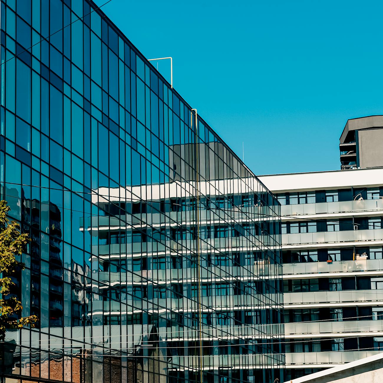 Human Factors in Building Performance  