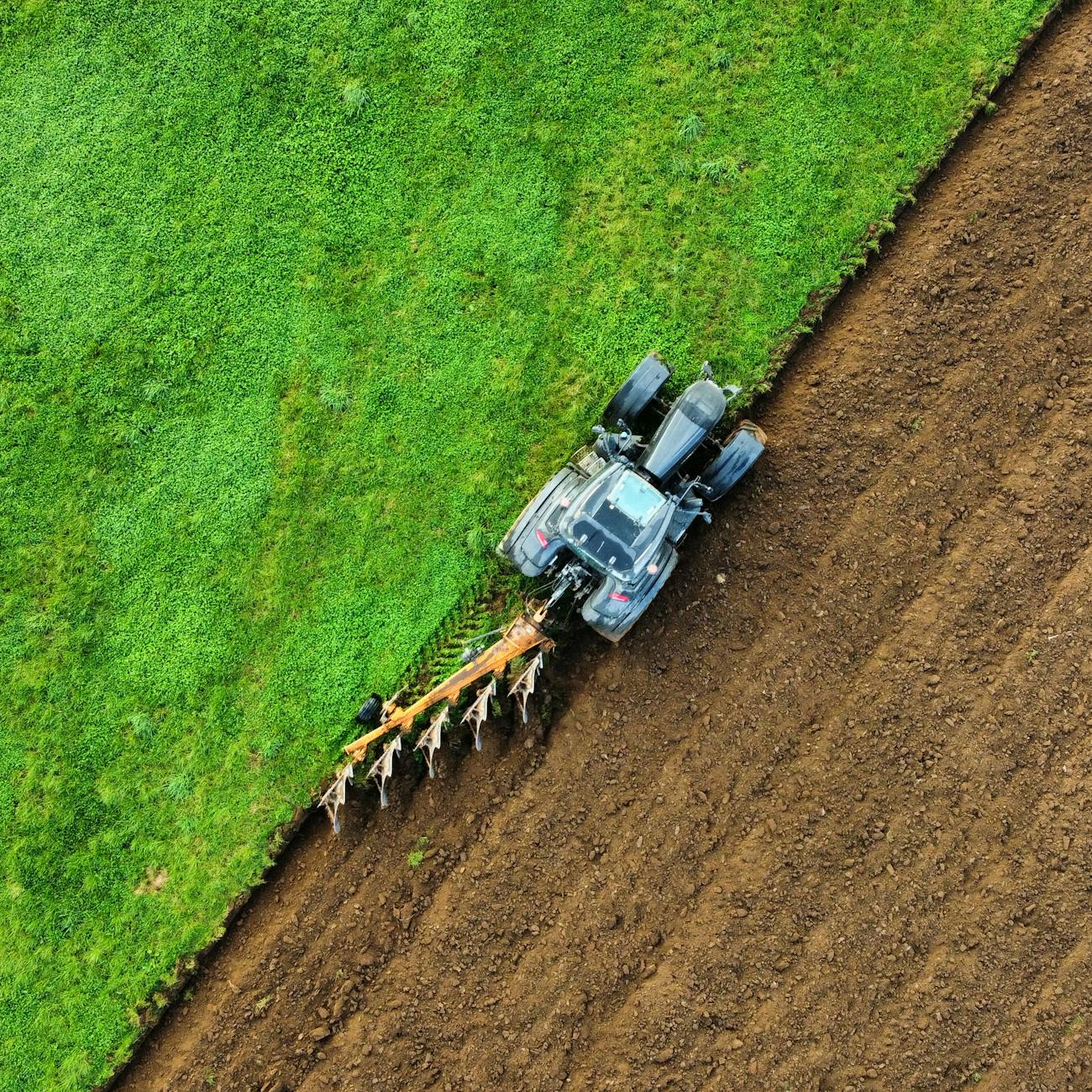 Legal Issues in Farm Management (United Kingdom)