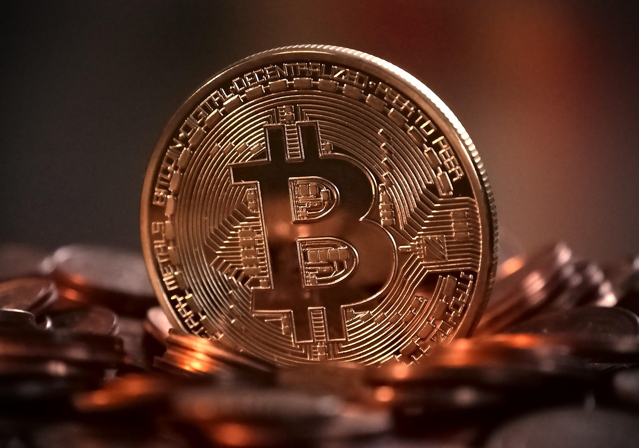 Smart Contracts and Decentralized Applications
