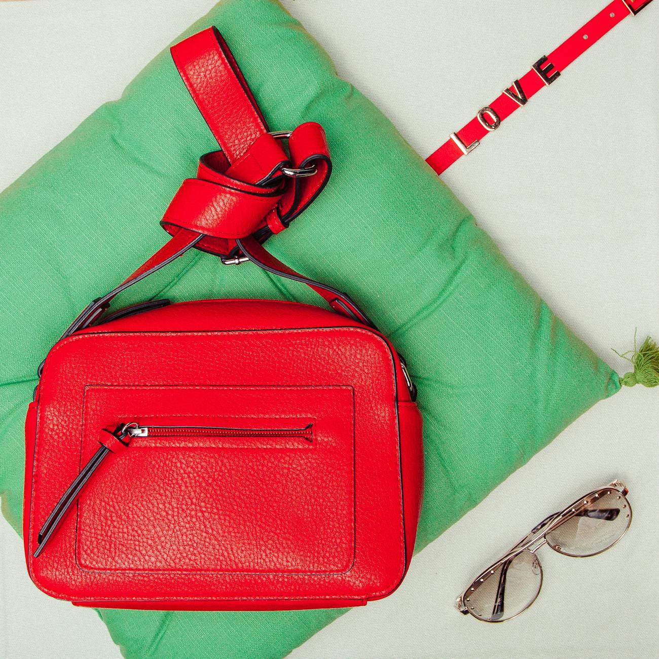 Brand Development for Fashion Accessories