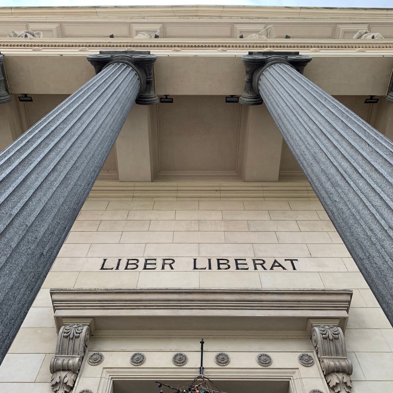 Ethical and Legal Considerations in AI for Tax Professionals