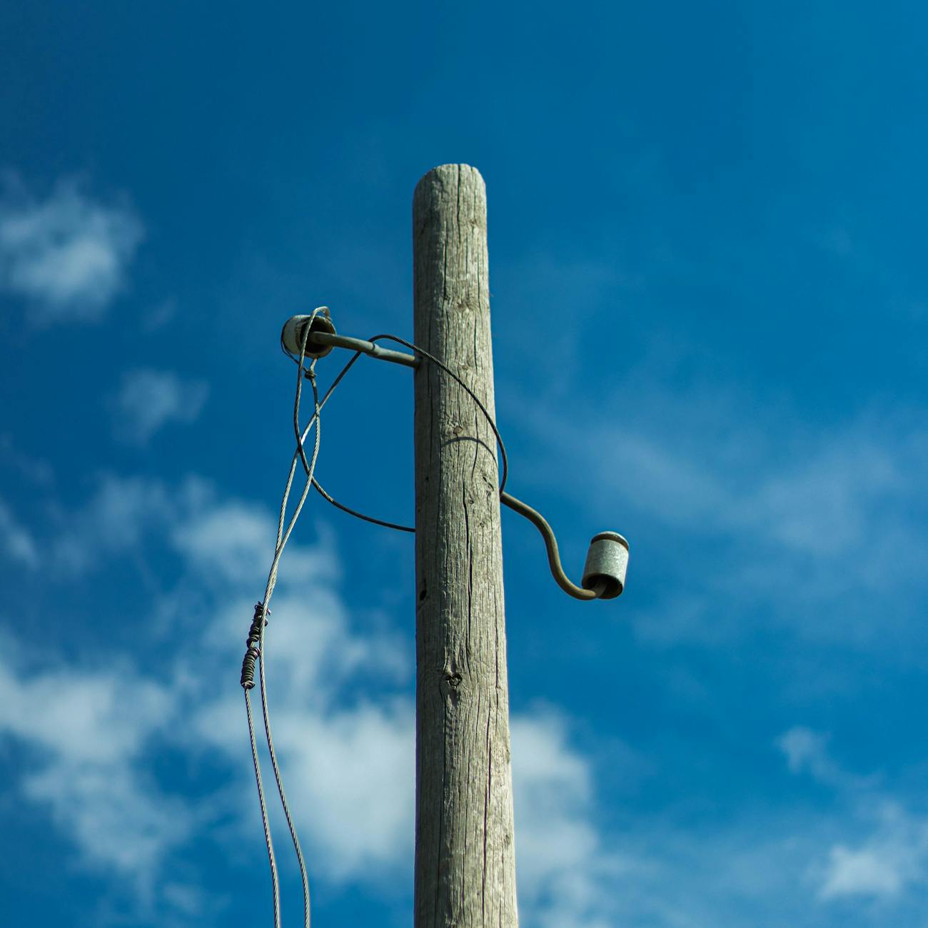 Grid-Tied Solar Power System Integration