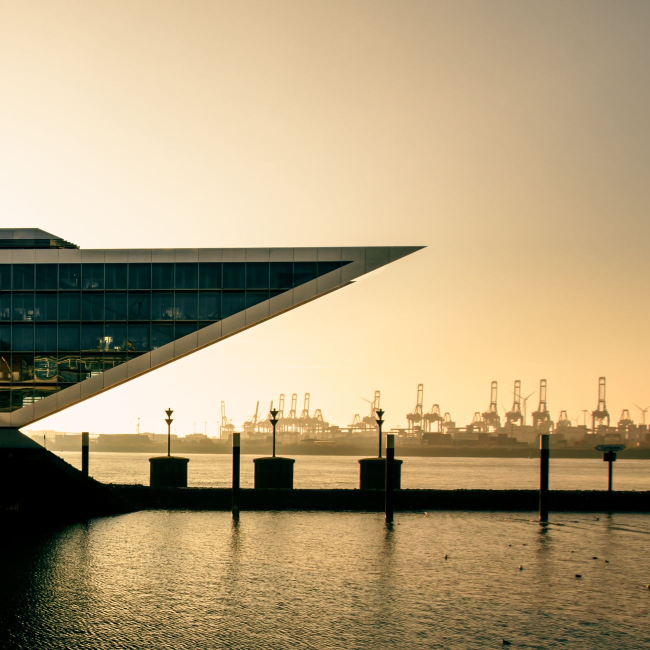 Global Shipping Industry Overview