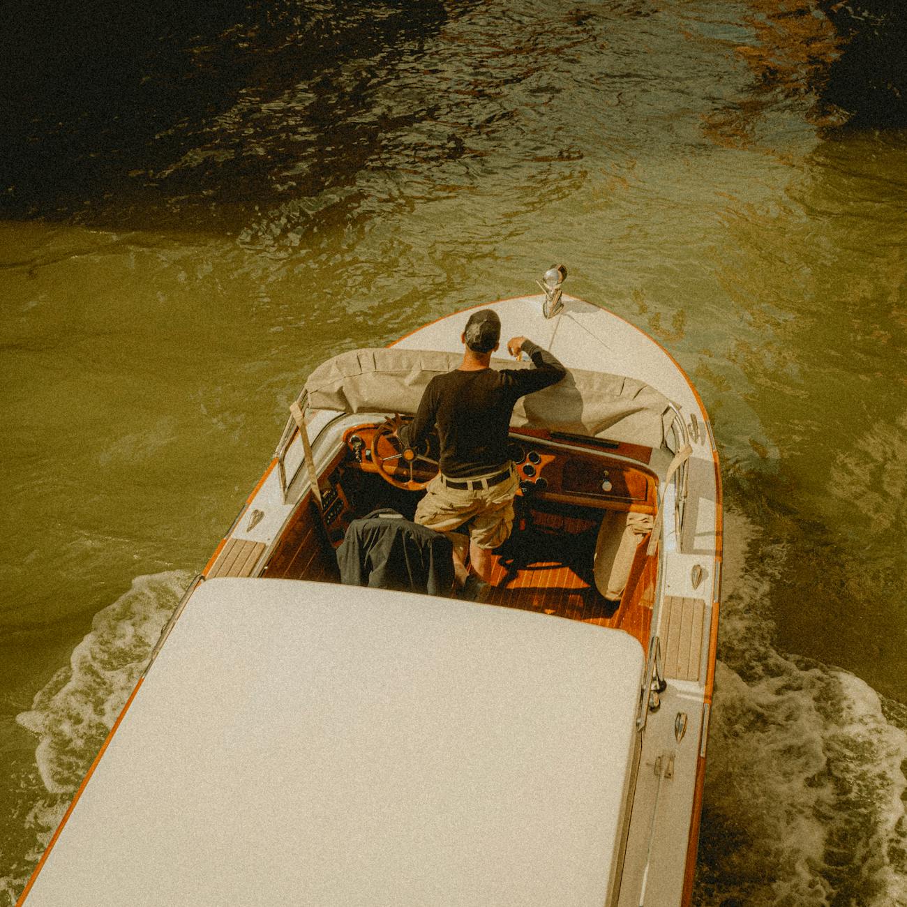 Customer Service in Yachting