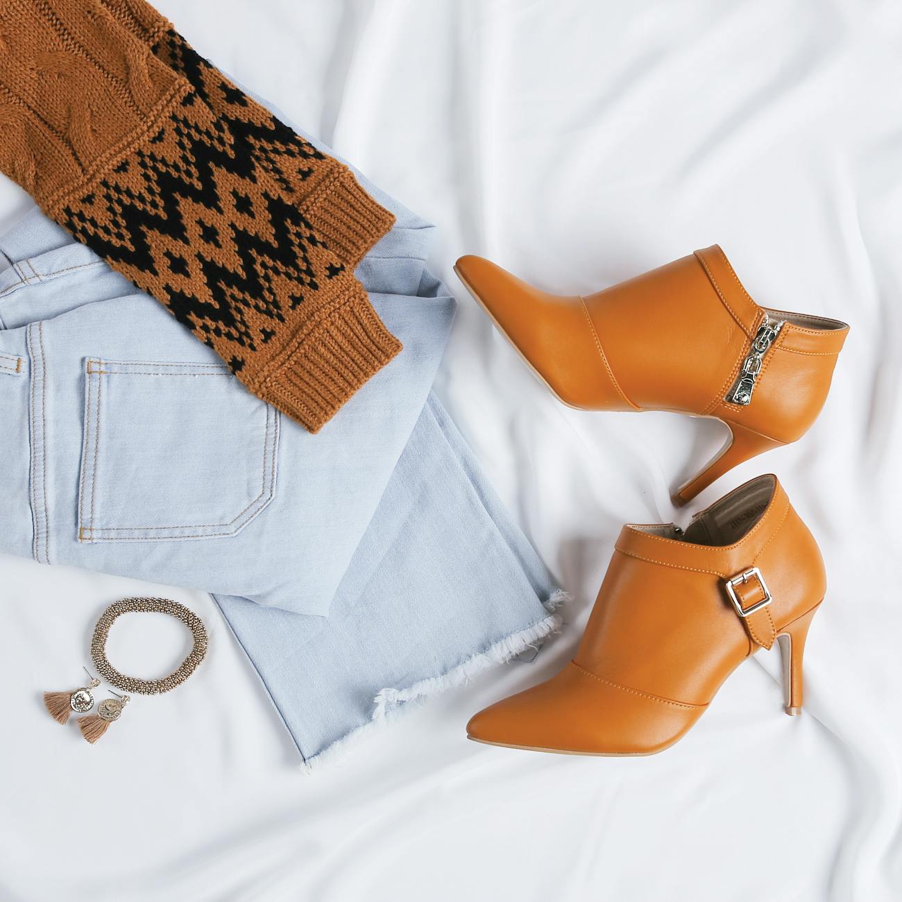 Visual Merchandising for E-commerce Platforms