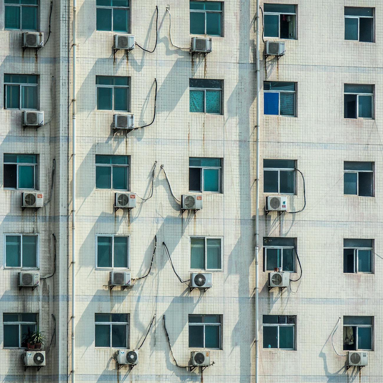 Machine Learning Applications in Building Performance