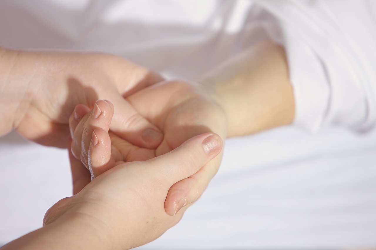 Principles and Techniques of Vibroacoustic Therapy Assessment