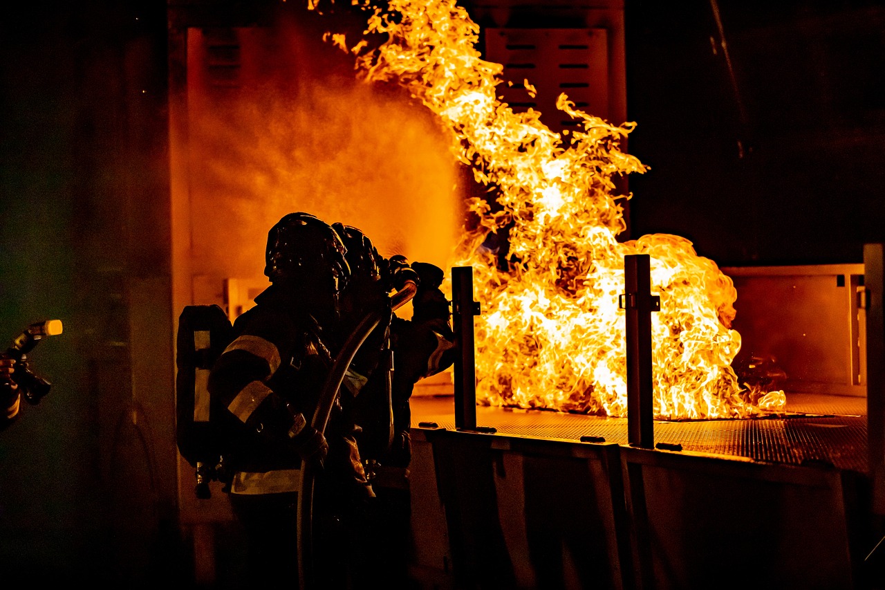 Environmental Risk Management and Emergency Response