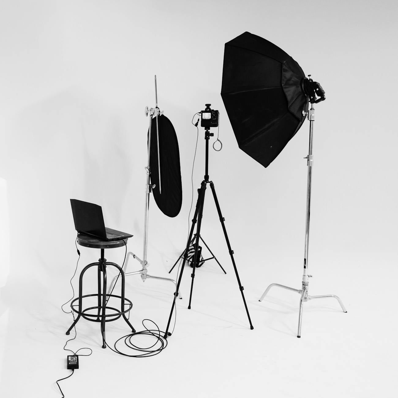 Digital Colour Tools and Techniques  